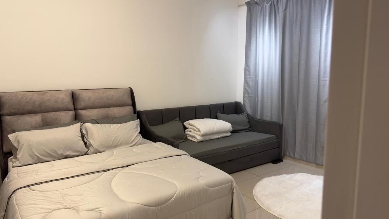 Duck Duck House 3br 7-11 Pax * Johor Bahru