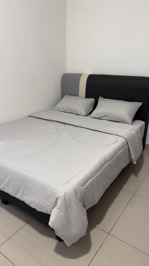 Duck Duck House 3br 7-11 Pax Johor Bahru