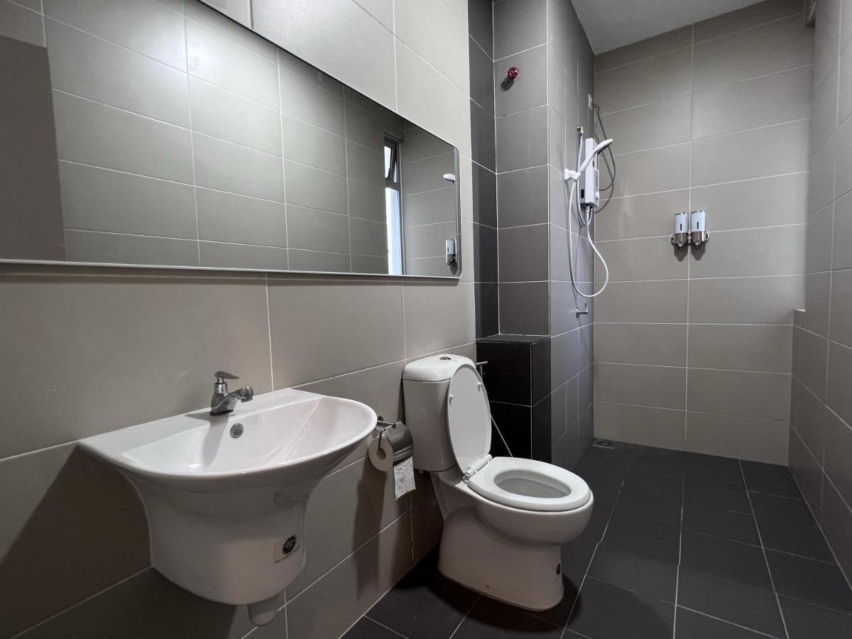 Apartment Duck Duck House 3br 7-11 Pax Johor Bahru